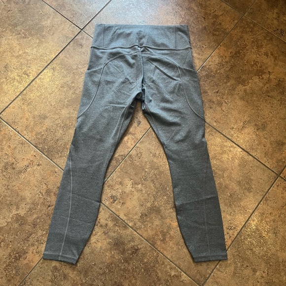 Athleta Gray Leggings Size M‎ - Picture 7 of 7